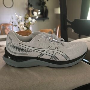 Asics White and Black Athletic Shoes with Modern Design